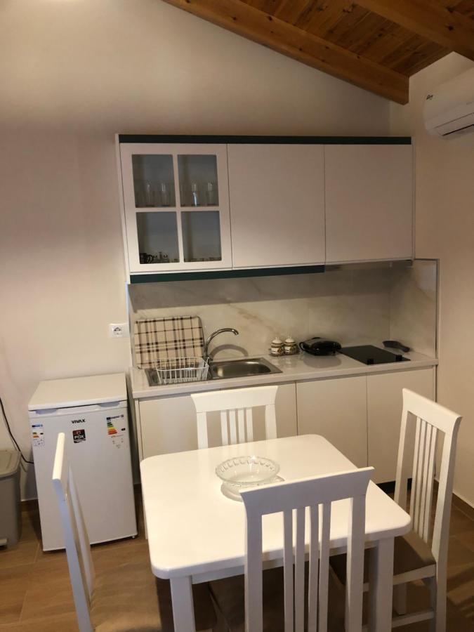 Amazing Familiar Apartments And Rooms Sarandë Exterior foto