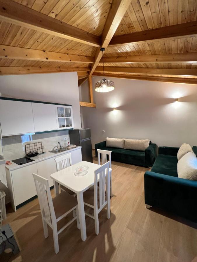 Amazing Familiar Apartments And Rooms Sarandë Exterior foto