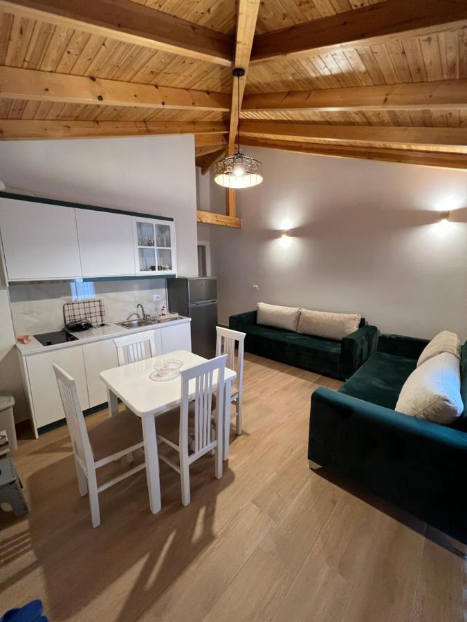 Amazing Familiar Apartments And Rooms Sarandë Exterior foto