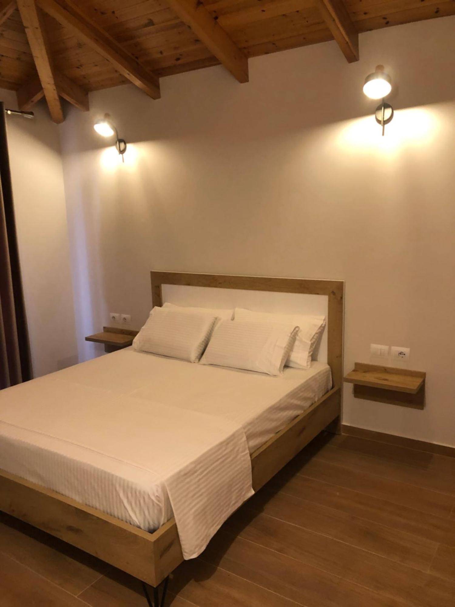 Amazing Familiar Apartments And Rooms Sarandë Exterior foto