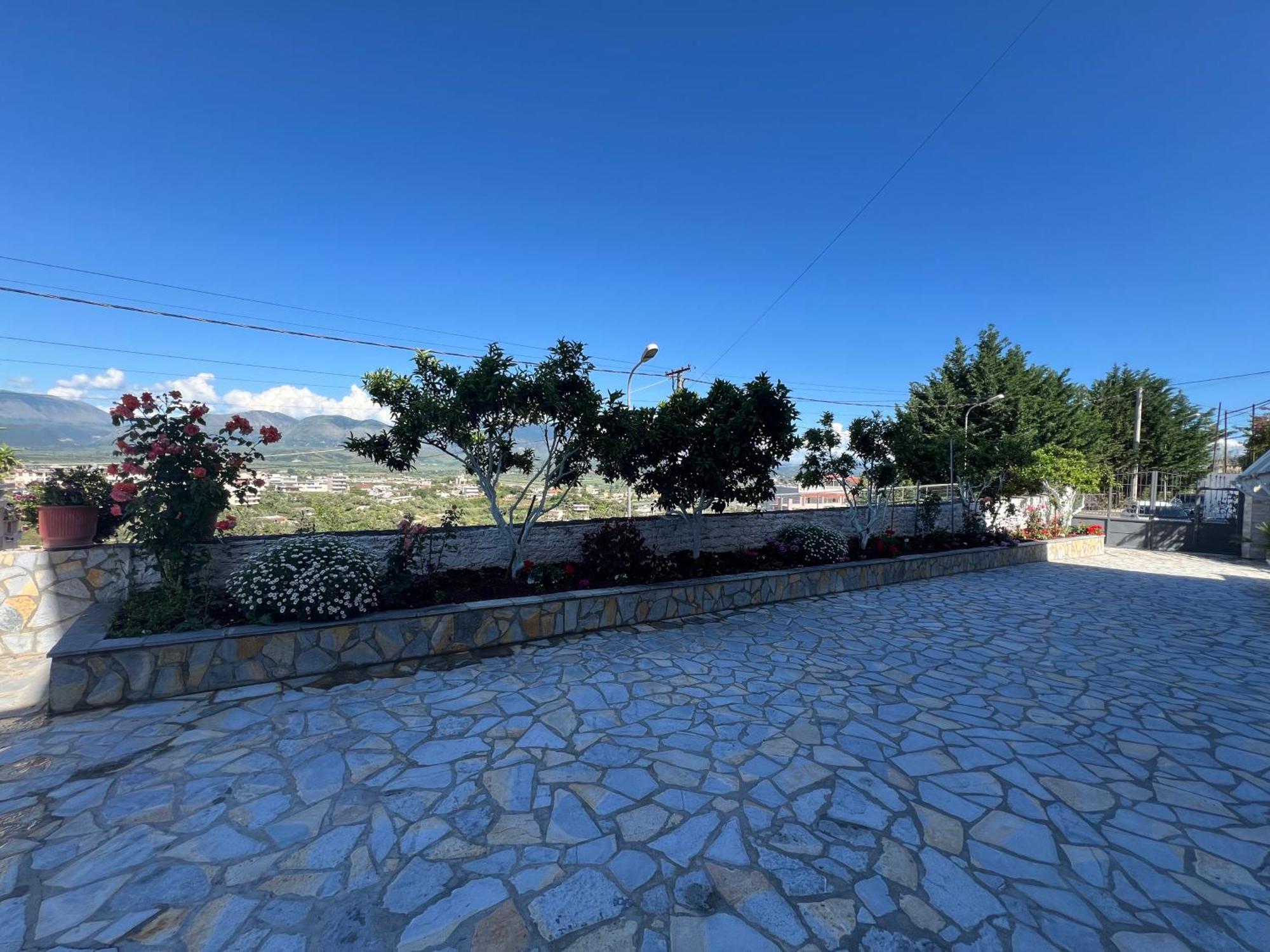 Amazing Familiar Apartments And Rooms Sarandë Exterior foto